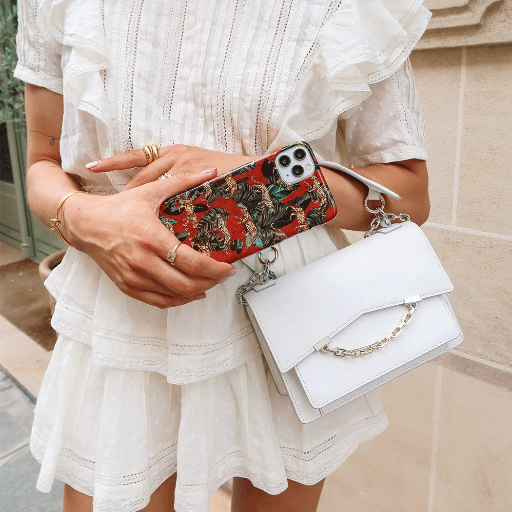 BURGA TOUGH | Morning Commute - כיסוי אופנתי לאייפון 16 פרו