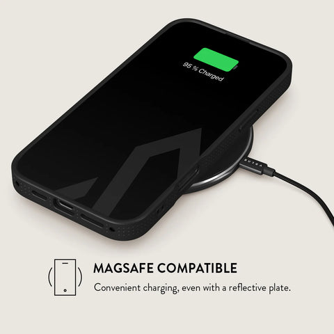 BURGA MIRROR | CHERRYBOMB - כיסוי מראה אופנתי לאייפון 16 פרו מקס תומך Magsafe