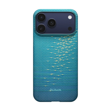 Glints of Gold Edge Case | iPhone 17 Pro - כיסוי קרבון פיטאקה | Lucid Blue (PitaTap™)