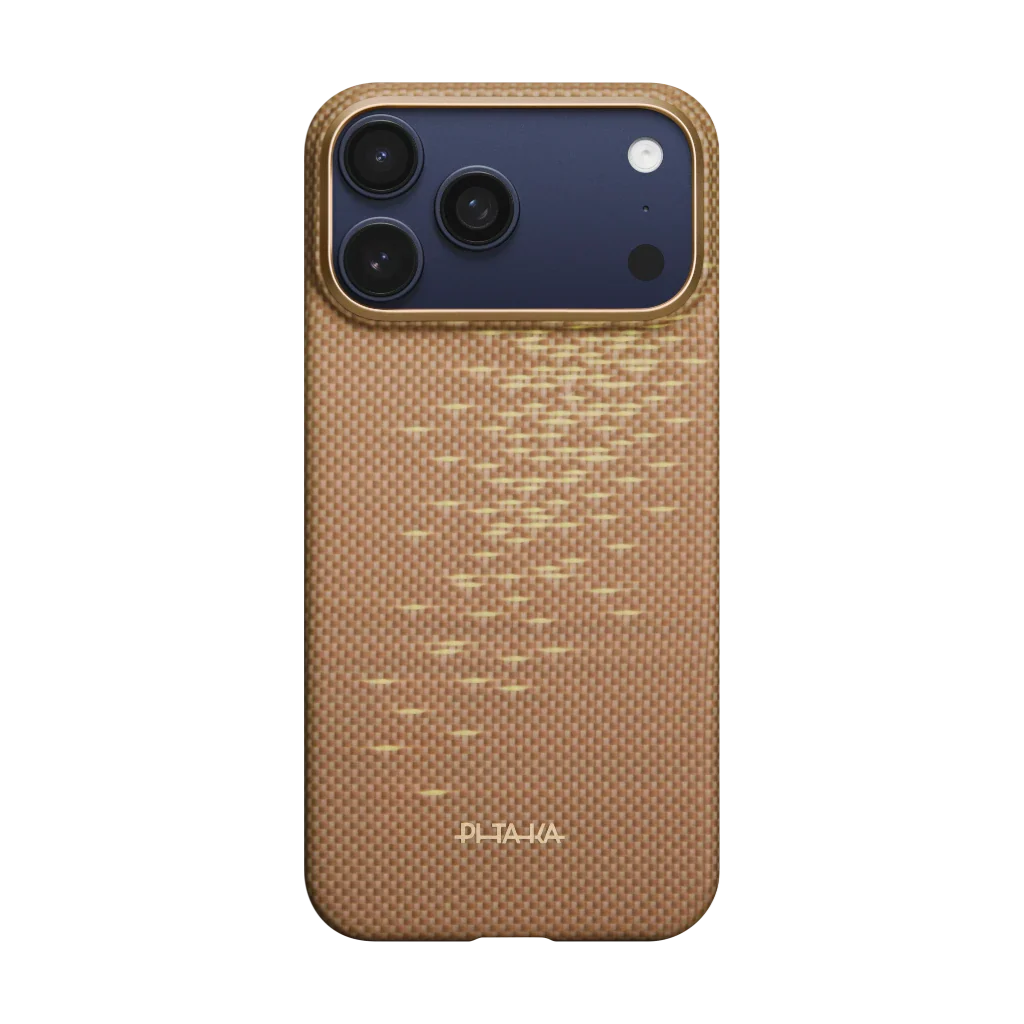 Glints of Gold Edge Case | iPhone 17 Pro - כיסוי קרבון פיטאקה | Golden Glint (PitaTap™)