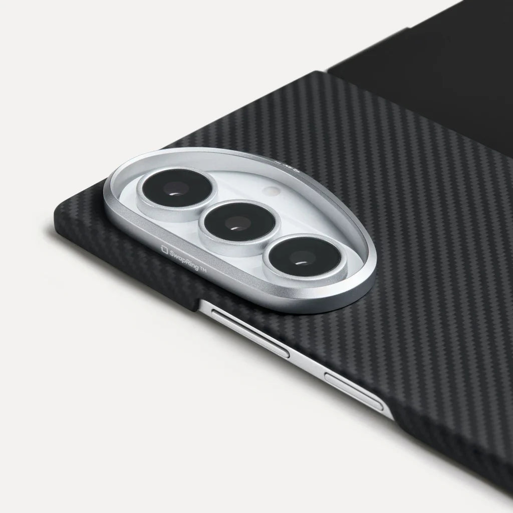 Galaxy Z Fold 8 Ultra | Black / Grey מגן הקרבון הדק והקל בעולם | PITAKA - פיטאקה