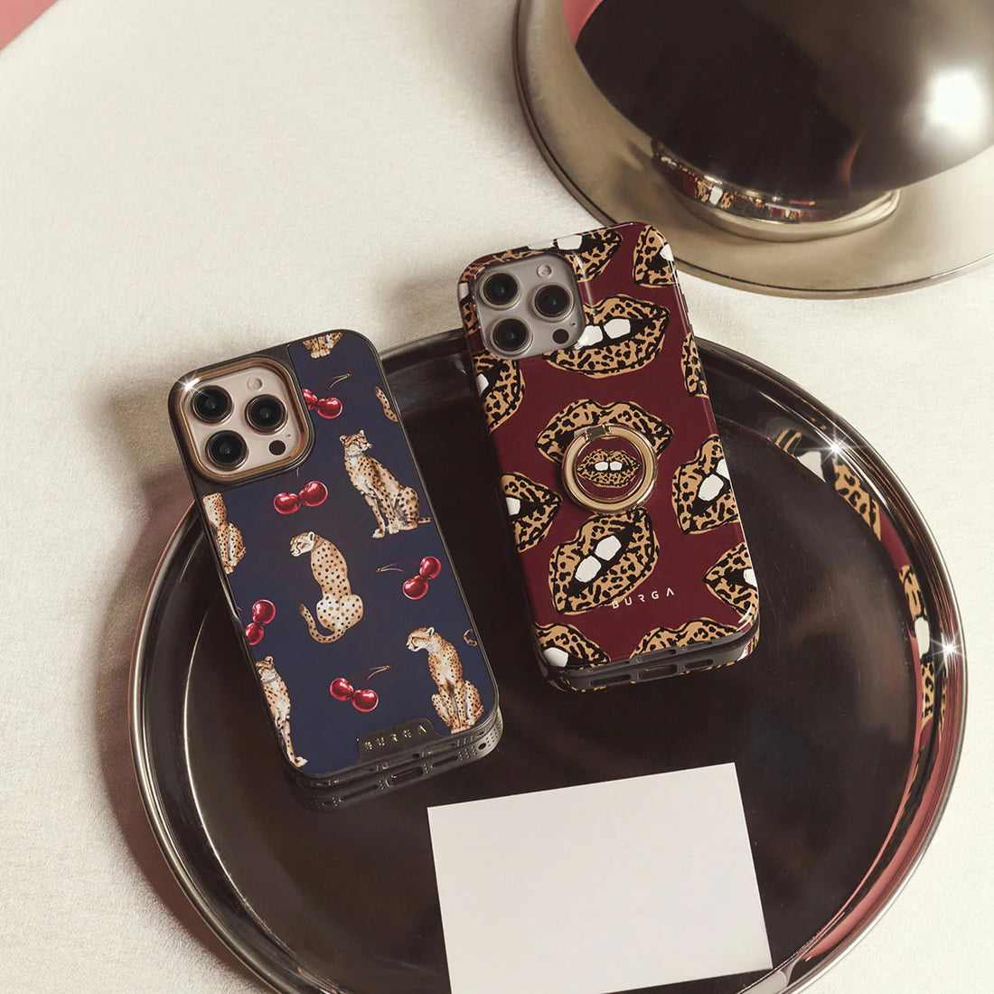 BURGA TOUGH | WILD CARD  - כיסוי אופנתי לאייפון 15 פרו מקס