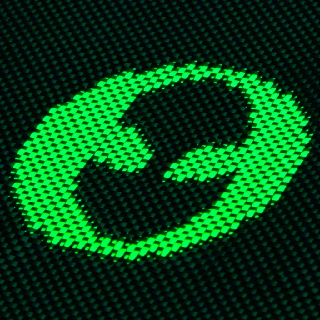 Iphone 16 Pro - "Alien" Aries x Pitaka | Limited Edition | מגן הקרבון הדק והקל בעולם | PITAKA - פיטאקה