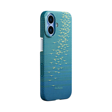 Glints of Gold Edge Case | iPhone 17 - כיסוי קרבון פיטאקה | Lucid Blue (PitaTap™)
