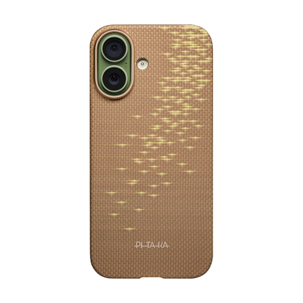 Glints of Gold Edge Case | iPhone 17 - כיסוי קרבון פיטאקה | Golden Glint (PitaTap™)