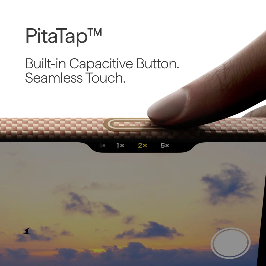 Glints of Gold Edge Case | iPhone 17 Pro - כיסוי קרבון פיטאקה | Golden Glint (PitaTap™)