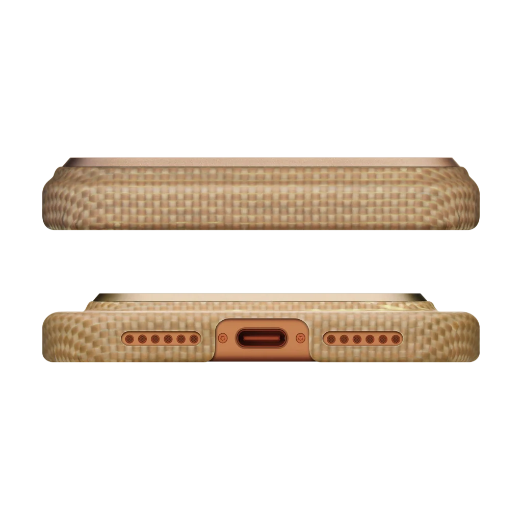 Glints of Gold Edge Case | iPhone 17 Pro - כיסוי קרבון פיטאקה | Golden Glint (PitaTap™)