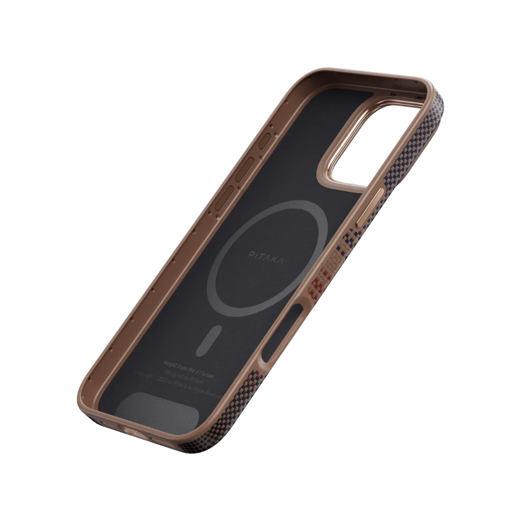 Iphone 16 Pro Max - Sunset Protective | מגן קרבון יוקרתי וחזק במיוחד | PITAKA - פיטאקה
