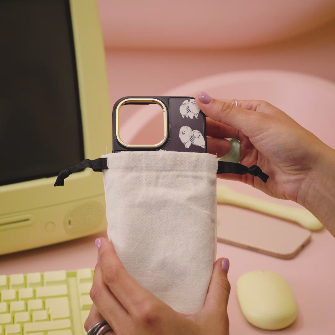 BURGA ELITE DARK | SNOOZE - כיסוי אופנתי לאייפון 17 פרו מקס