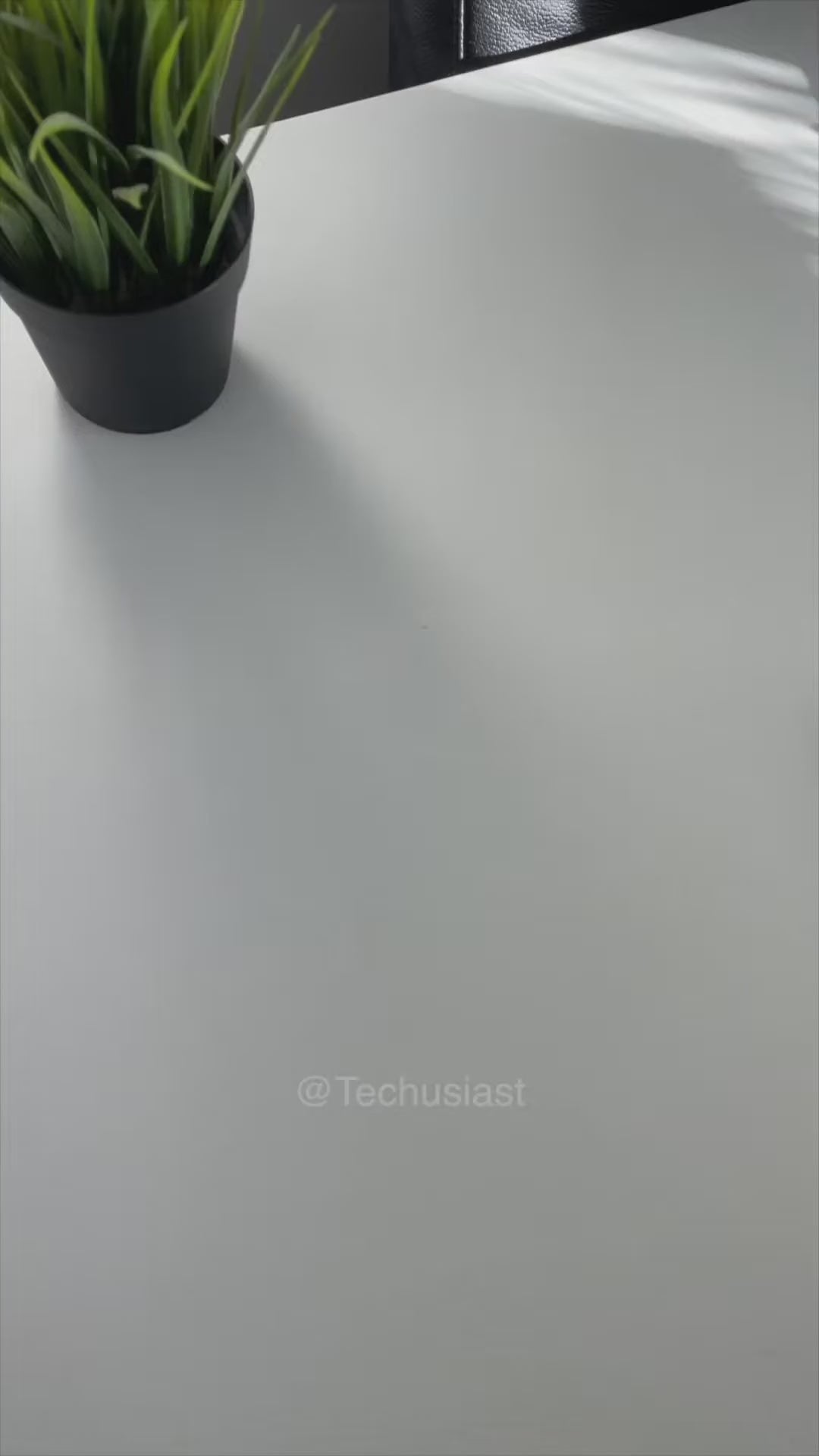 Samsung S24 Plus - Moonrise | מגן הקרבון הדק והקל בעולם | PITAKA - פיטאקה