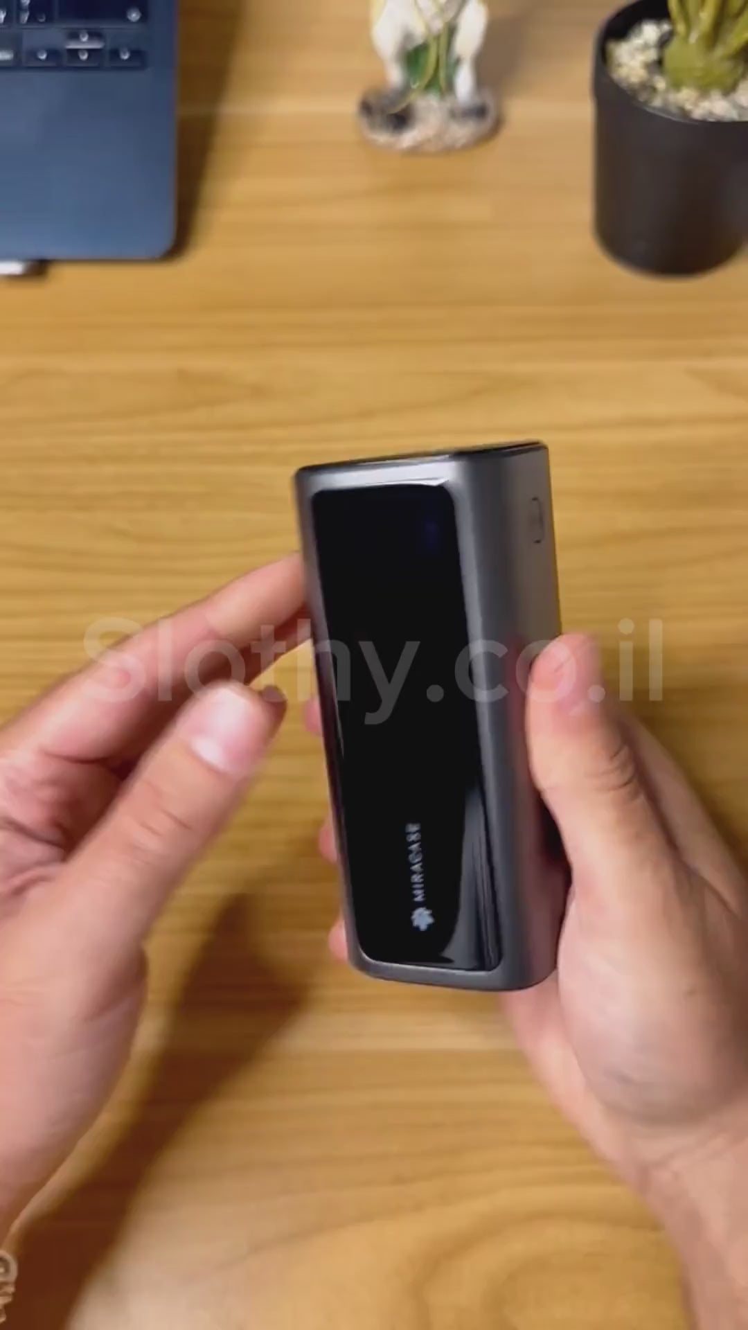 MIRACASE | מטען נייד 20000mAh עם כבל נשלף Type-C | יבואן רשמי - אחריות לשנה
