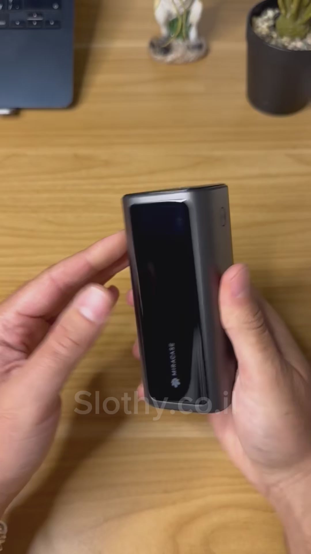 MIRACASE | מטען נייד 20000mAh עם כבל נשלף Type-C | יבואן רשמי - אחריות לשנה