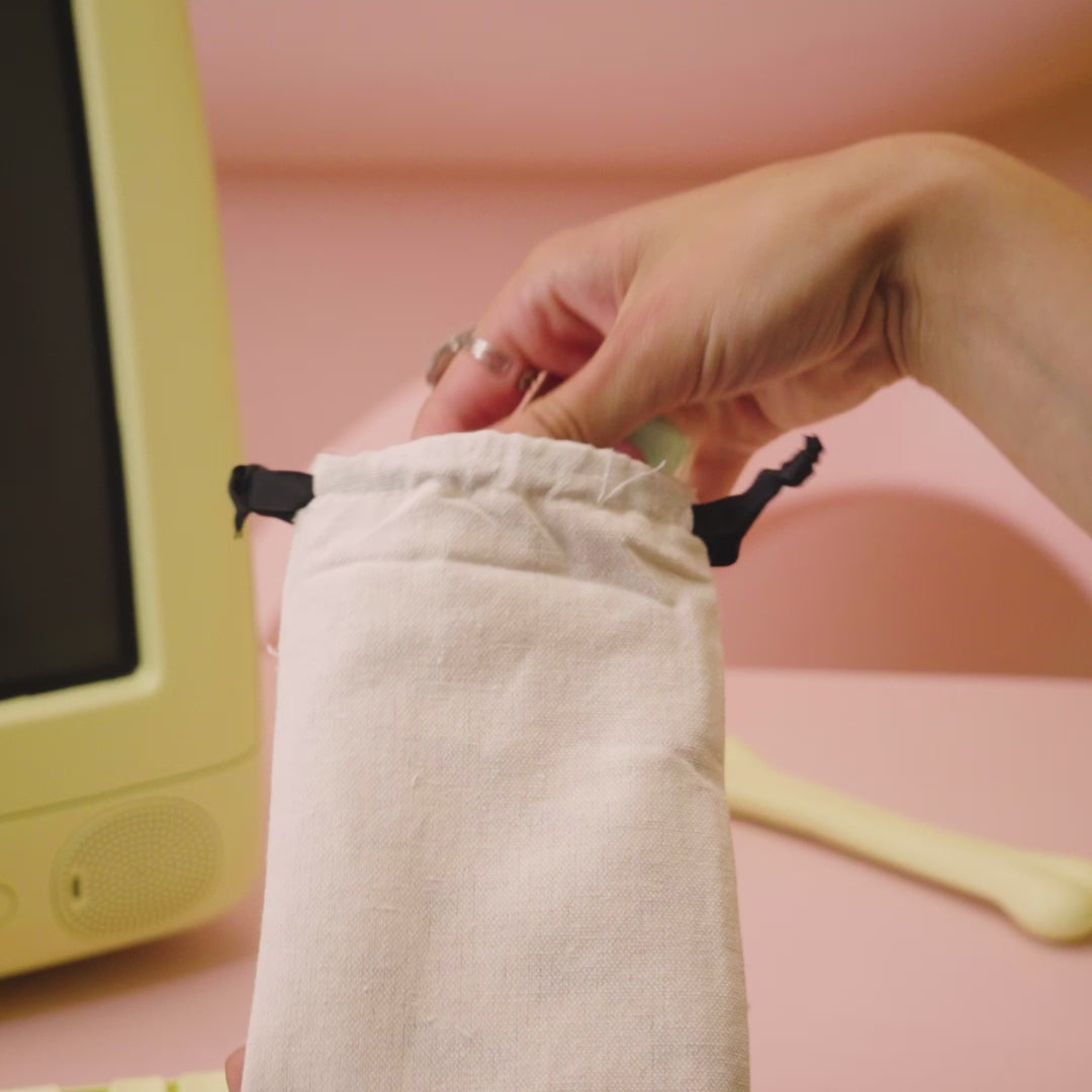 BURGA TOUGH | ALWAYS LATE - כיסוי אופנתי לאייפון 17