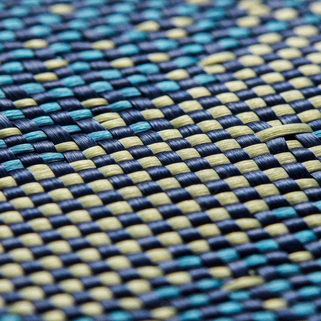 Iphone 15 Pro - StarPeak Milky | מגן הקרבון הדק והקל בעולם | PITAKA - פיטאקה