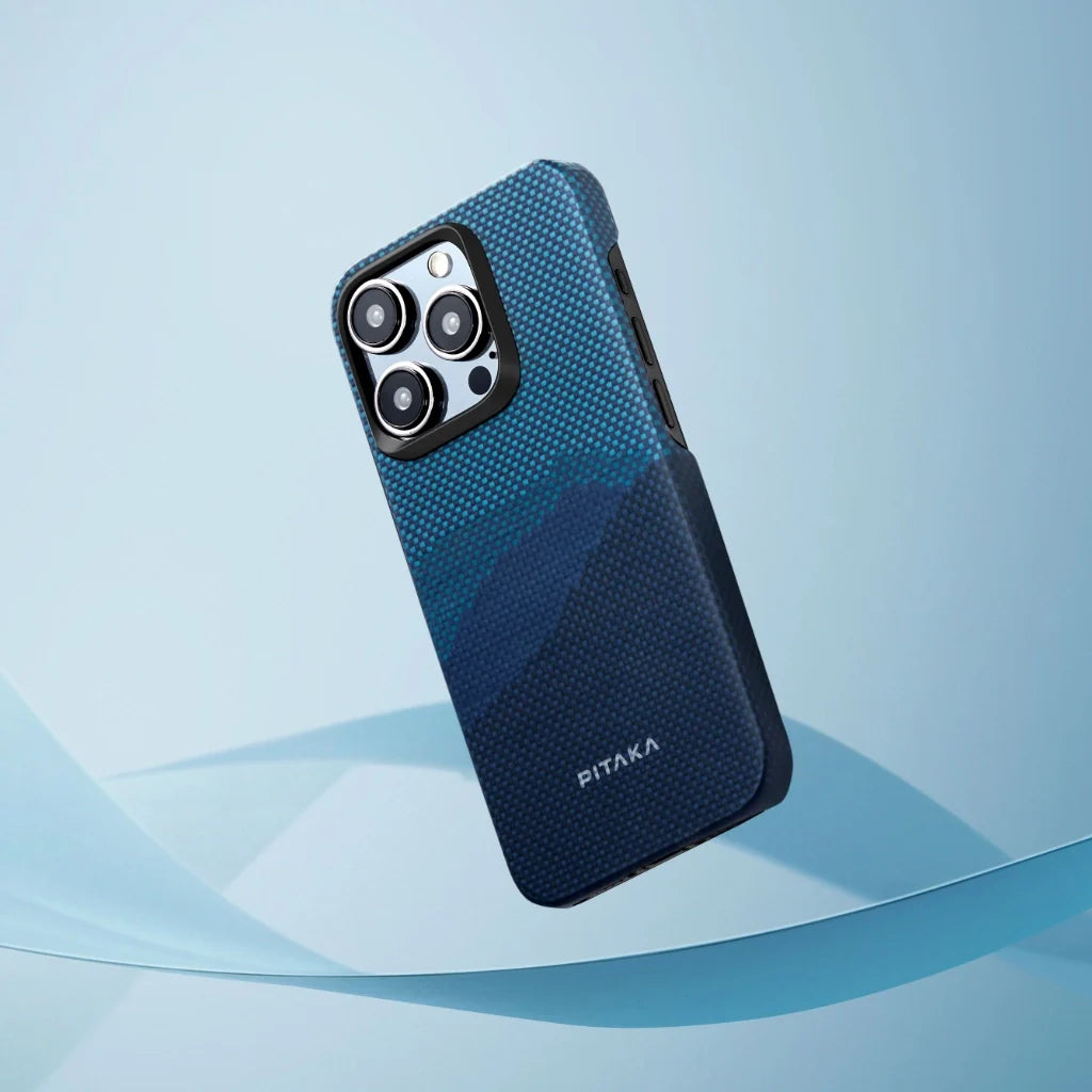 Iphone 15 Pro StarPeak | מגן הקרבון הדק והקל בעולם | PITAKA - פיטאקה